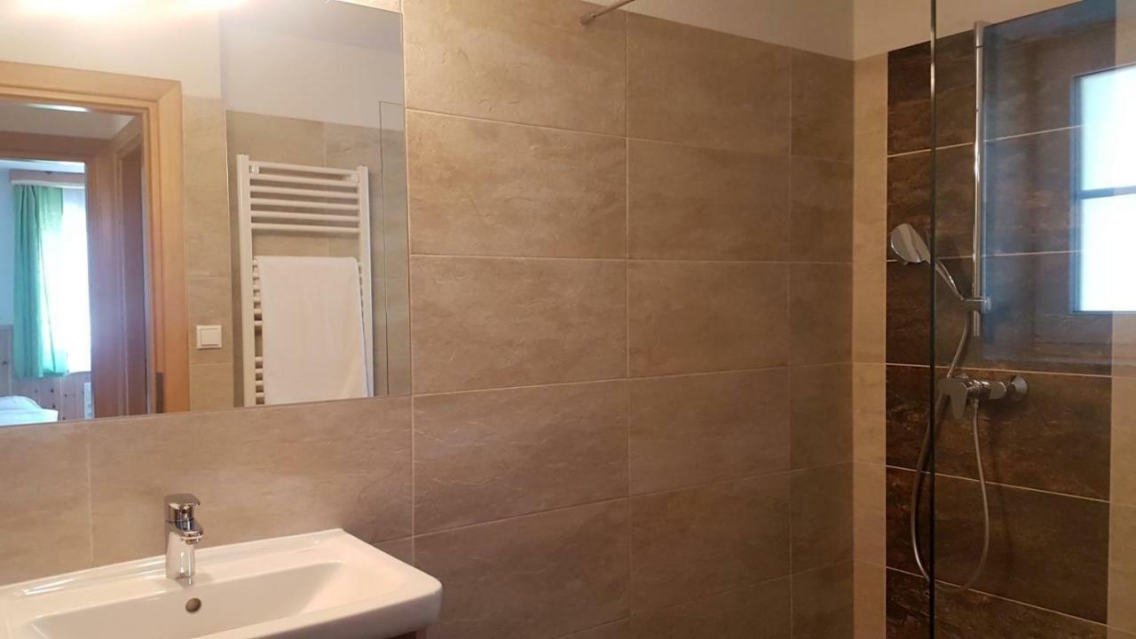 Ferienhaus Grillbauer Abersee Bagian luar foto